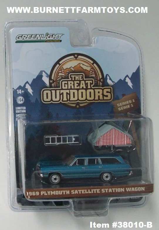Item #38010-B Blue 1969 Plymouth Satellite Station Wagon with Camp'otel Cartop Sleeper Tent - 1/64 Scale - Greenlight - The Great Outdoors Series 1 - Image 5