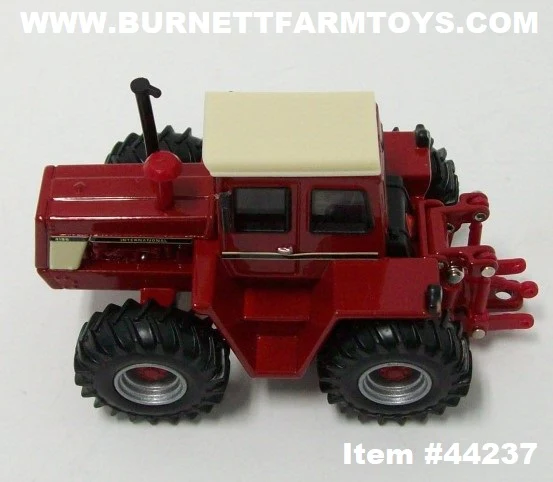 Item #44237 International 4186 National Farm Toy Museum Tractor - 1/64 Scale - Ertl / Tomy - Image 5