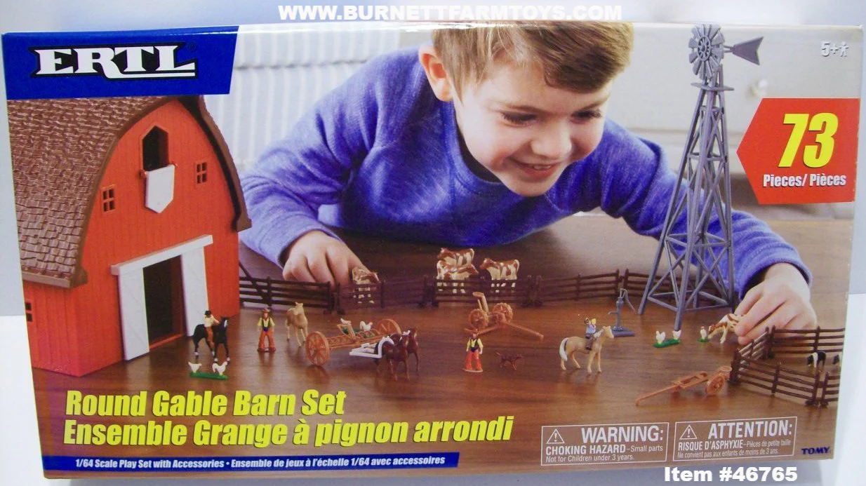 Item #46765 Round Gable Barn 73-piece Set - Image 3