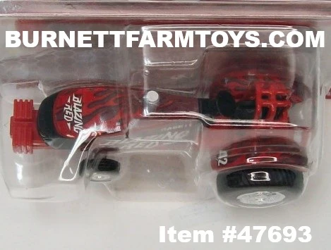 Item #47693 Case IH Blazing Red Pulling Tractor - 1/64 Scale – Ertl / Tomy - Image 4