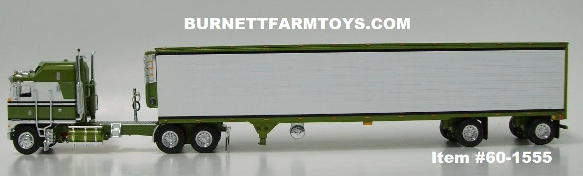 Item #60-1555 Green Metallic White Black Outline Long Frame Kenworth K100 COE Aerodyne Sleeper with White Ribbed Sided Green Trim Spread Axle Utility 53-foot Refrigerated Trailer with Thermo King Refrigerator - 1/64 Scale - DCP by First Gear - Image 3